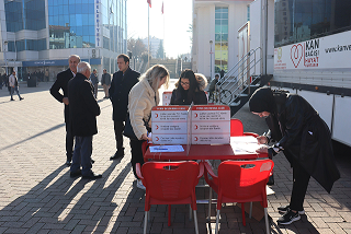 KAYMAKAMIMIZDAN KAN BAĞIŞINA DESTEK 